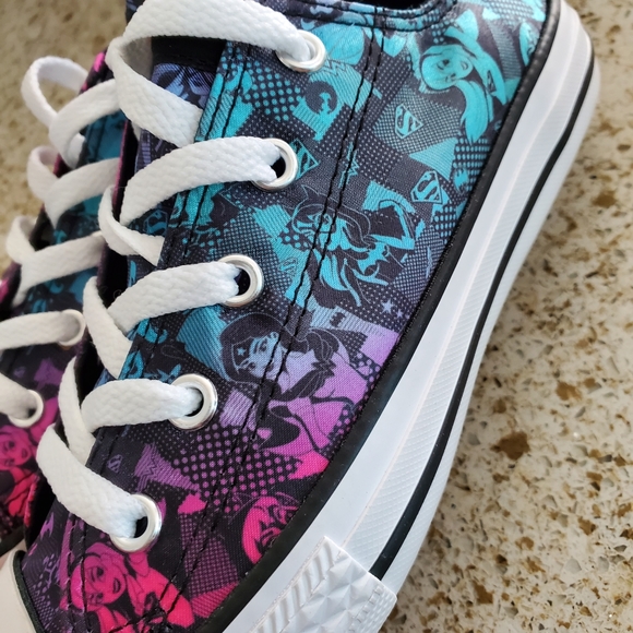 Converse - Picture 8 of 8